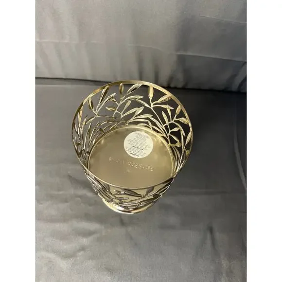 Bath and Body Works Metal 3 Wick Candle Holder - Picture 3 of 6